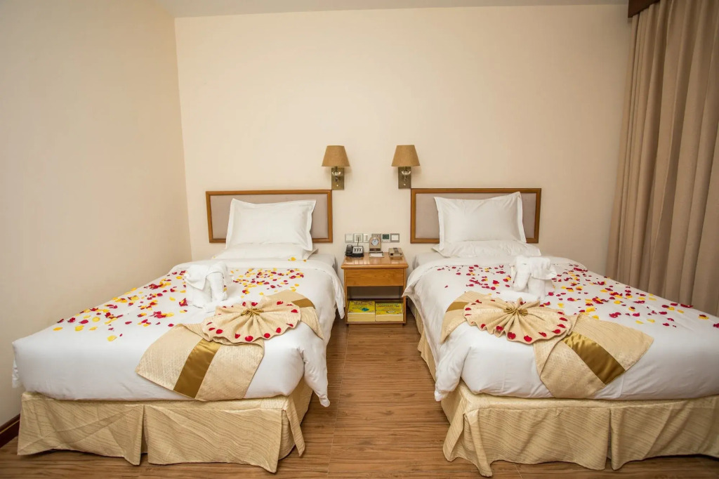 Golden Hotel