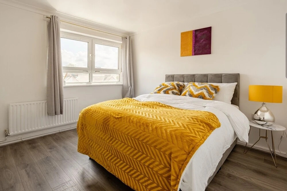 Beautiful 2-bed Apartment in Barking