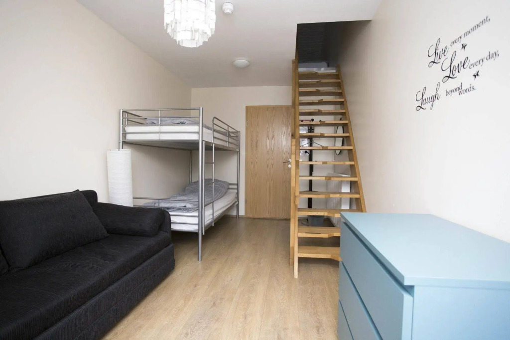 Aska Hostel
