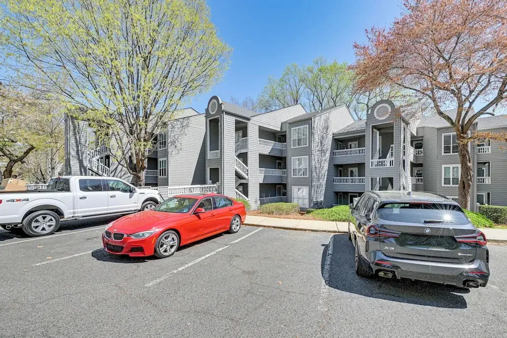 Waterfront Lake Norman Retreat w/ Balcony