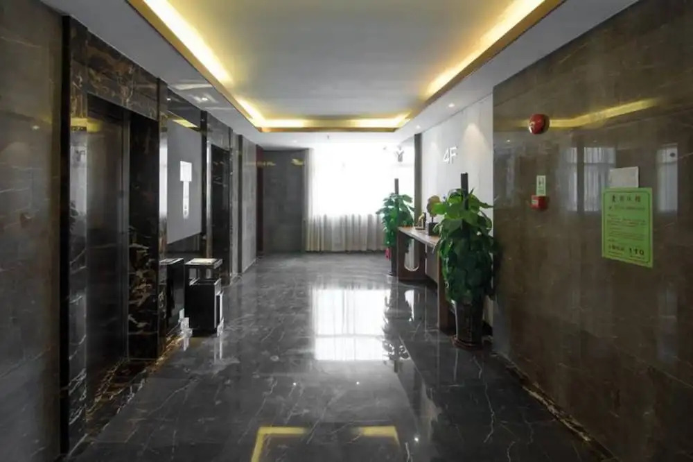 Jinlongxuan Hotel