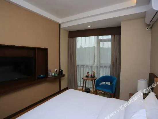 Hechen Hotel