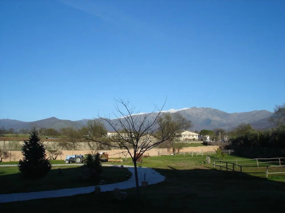 Hotel Rural Tres Mentiras
