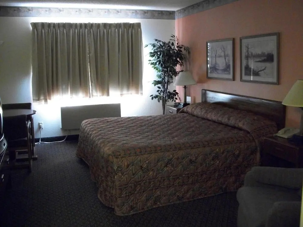 Lodi Valley Suites