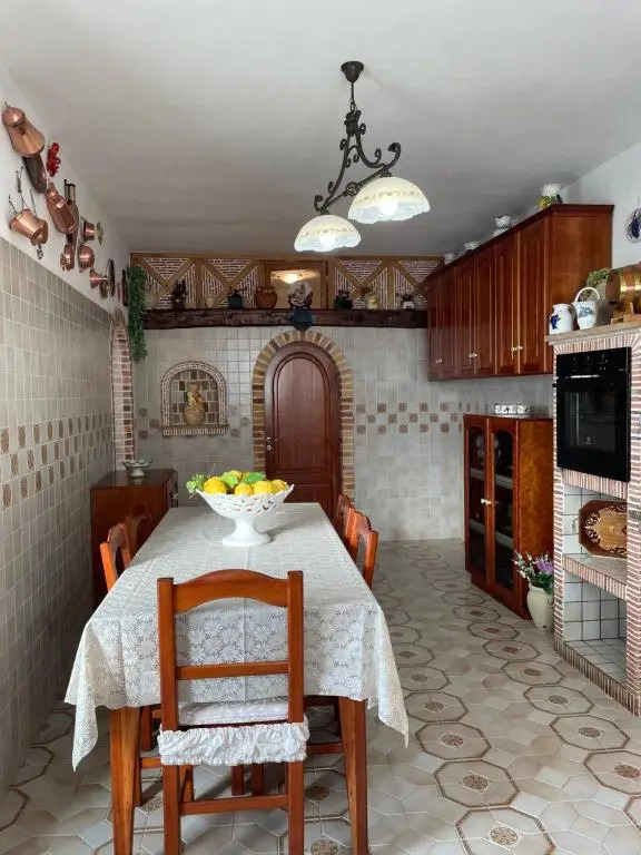 LOREN HOUSE, relaxing location with seaview