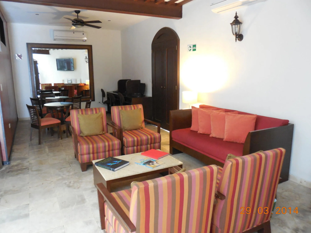 Casa Continental Hotel Boutique & Suites