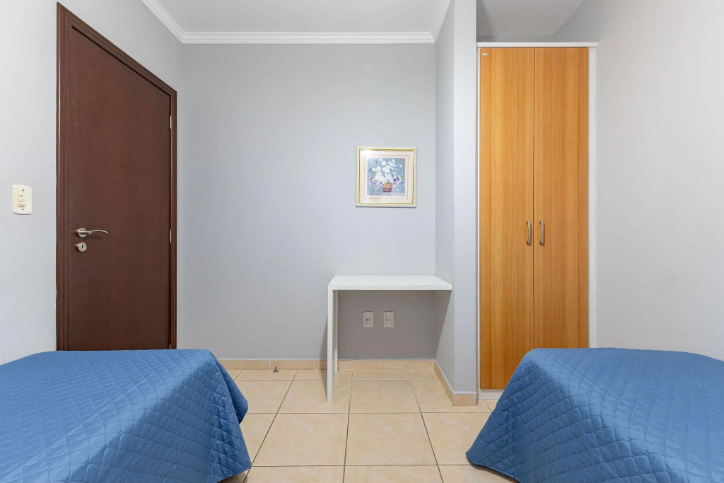 Excelente Apartamento 190m da Praia de bombinhas - 3 dorms 6 pessoas