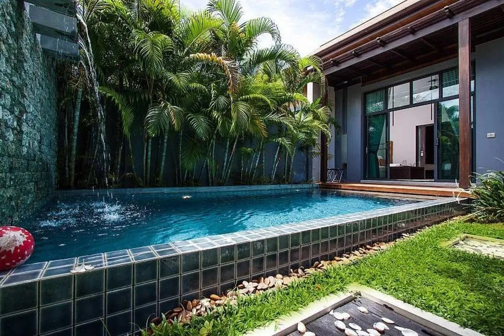 Anon Villa