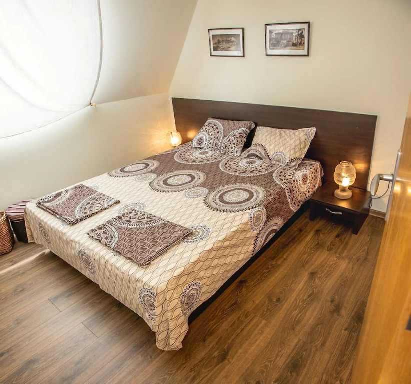 FM Premium 1-BDR Apartment with Terrace-Pacific