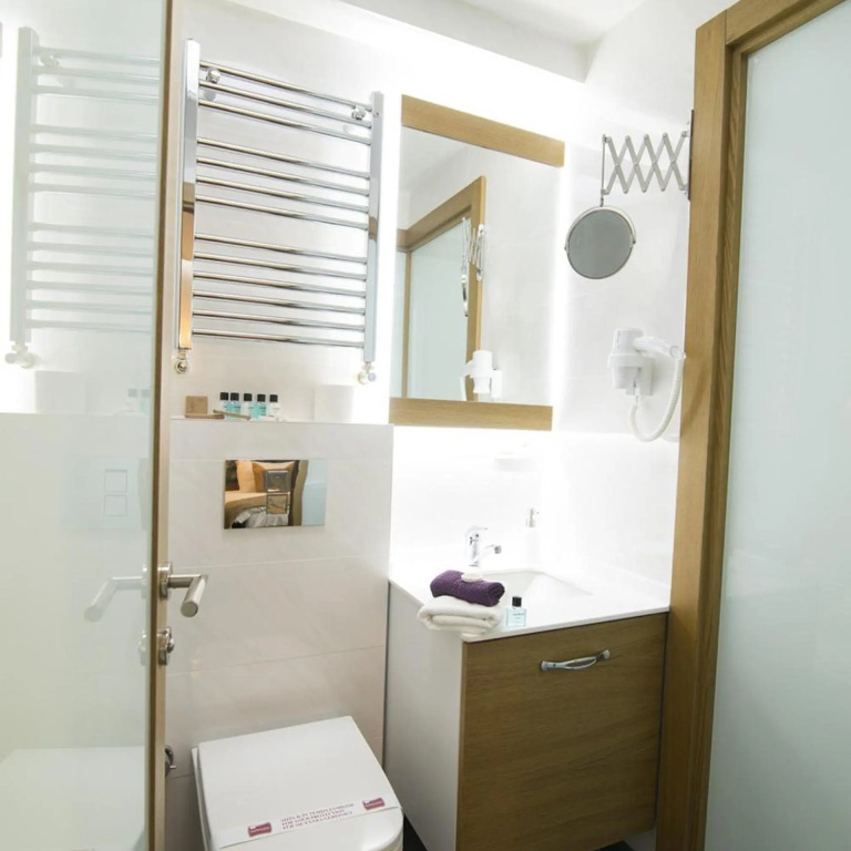 Cumbali Suite Hotel