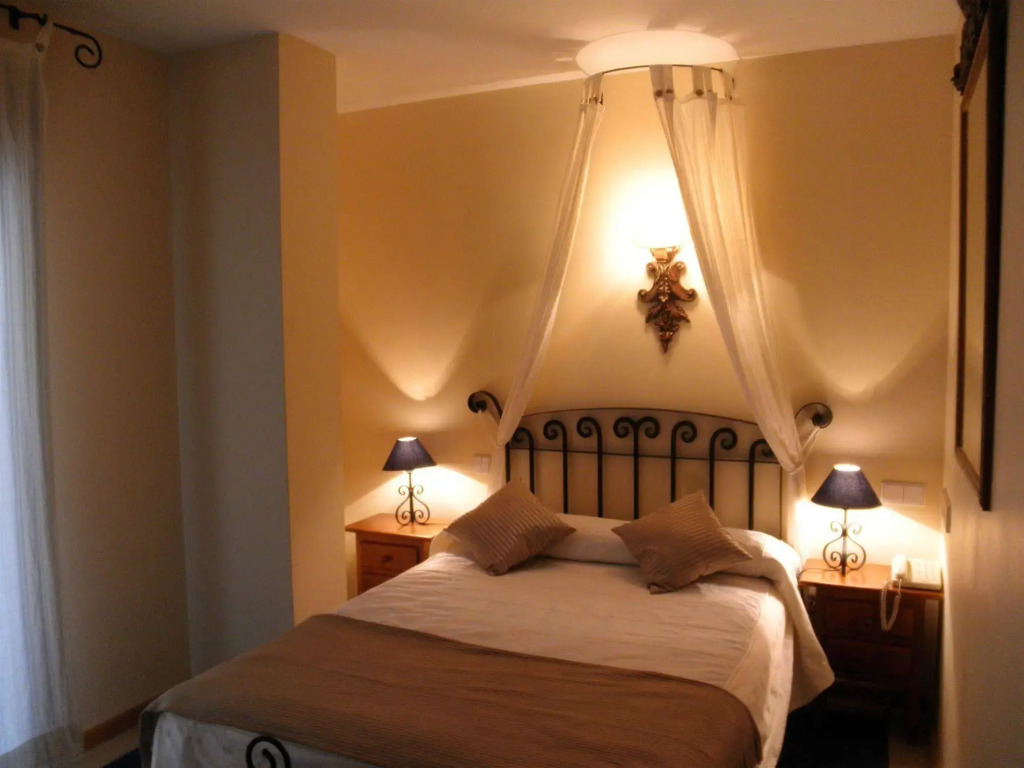 Hotel Arco San Vicente