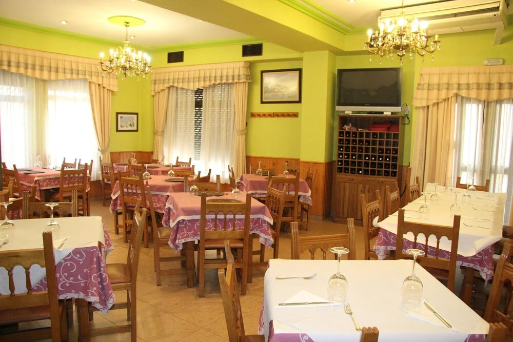 Hostal cazalegas