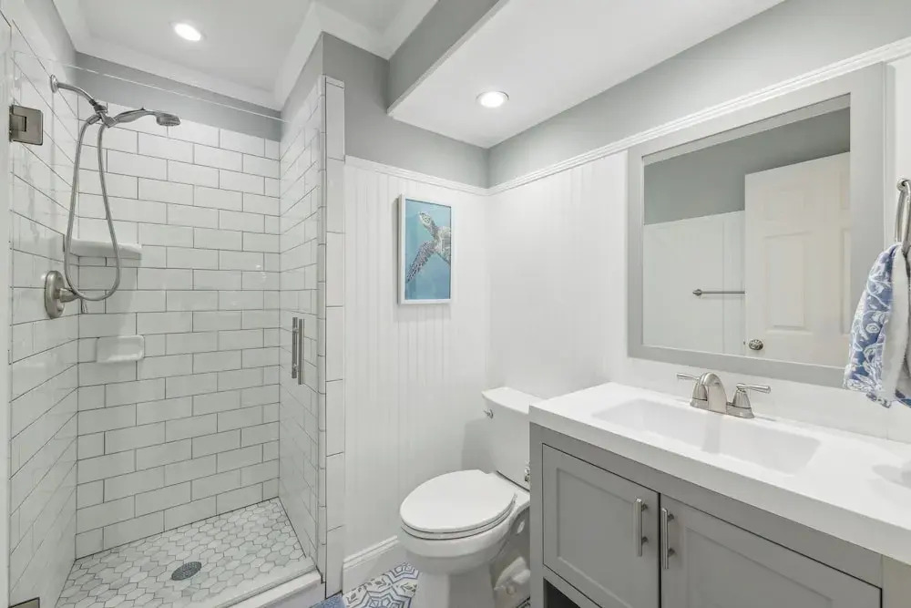 Forest Beach Villa - 2 BDR for 6