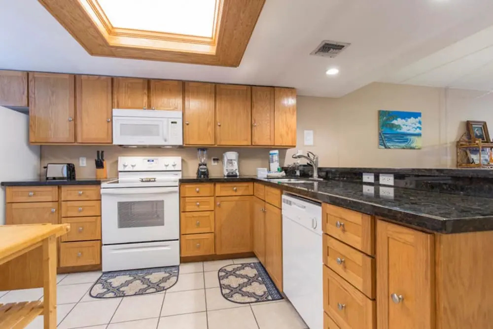 Suntide II Condominium 307