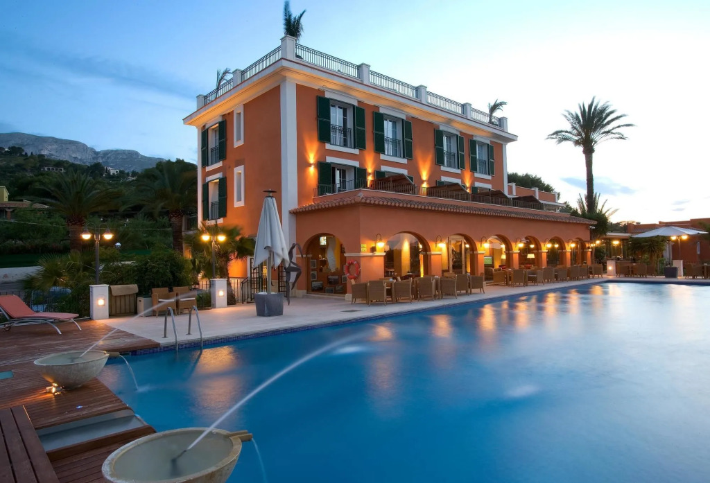Hotel MR Les Rotes