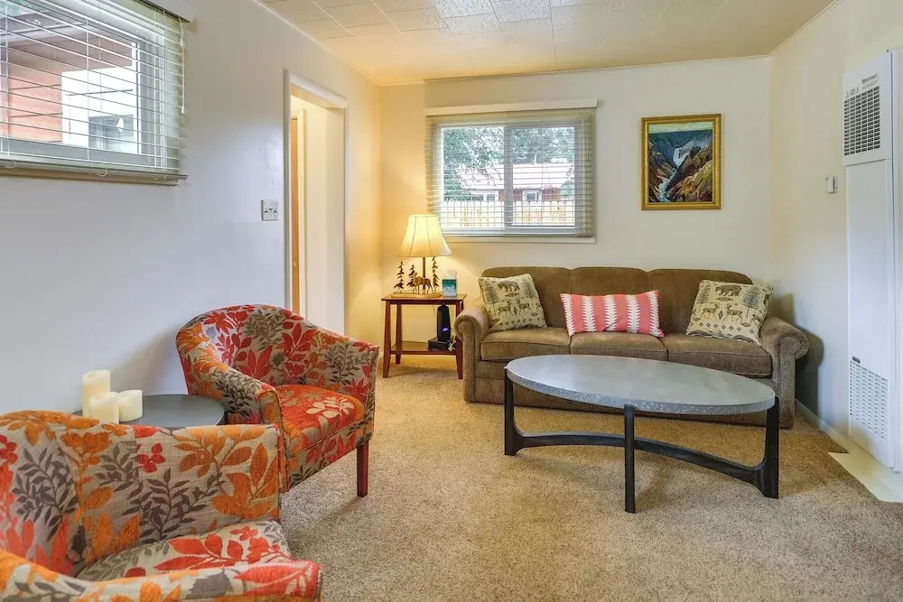 Quaint Cody Cottage w/ Grill: Walk to Downtown!