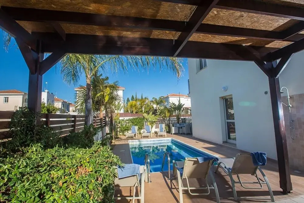 Villa Meena AQ Mv34