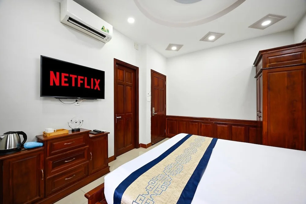 Sky Star Hotel Go Vap