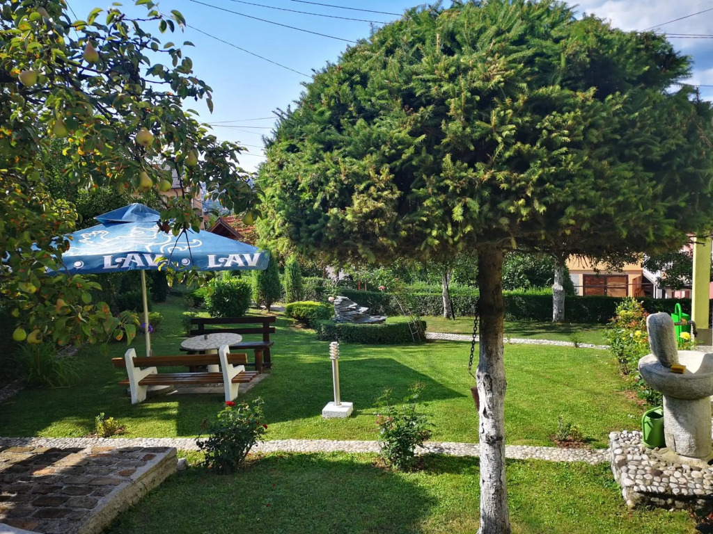 Apartmani Lana