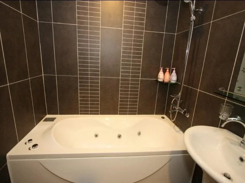 Bluehill Hotel