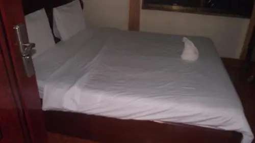 Paris Guest House 1