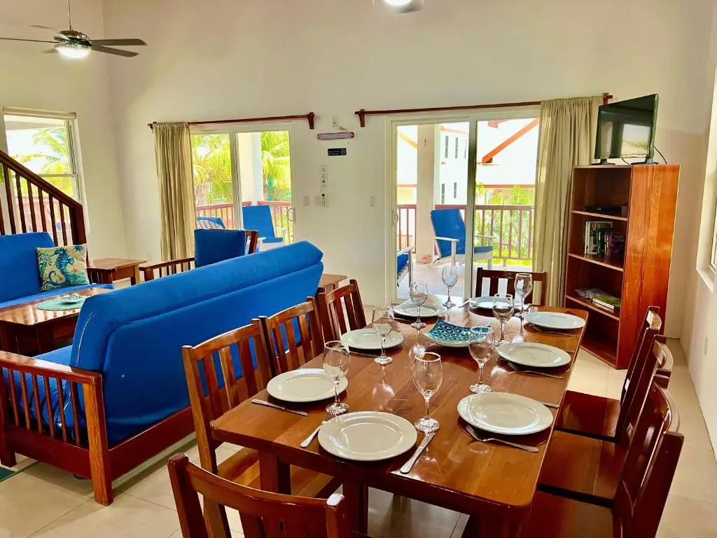 VeLento Oceanfront Penthouse #1