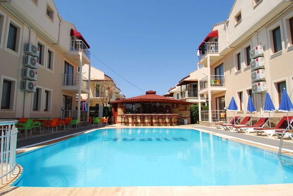 Burak Apart Hotel