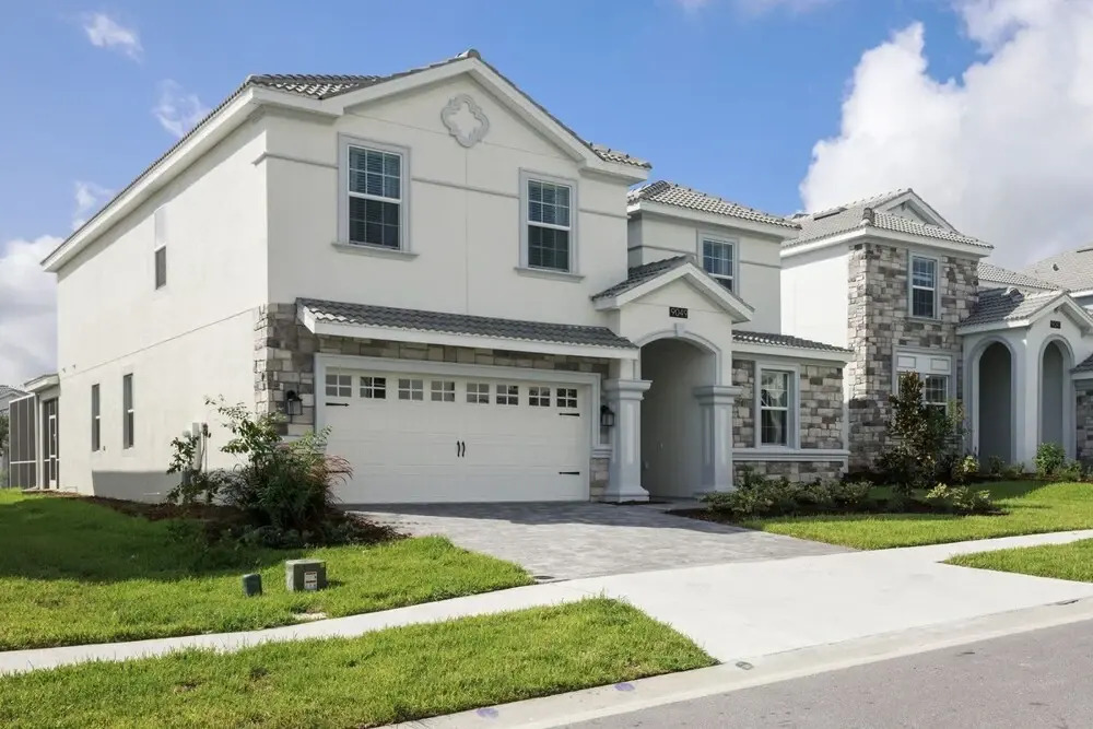 ChampionsGate 8BR Pool Home wTheater