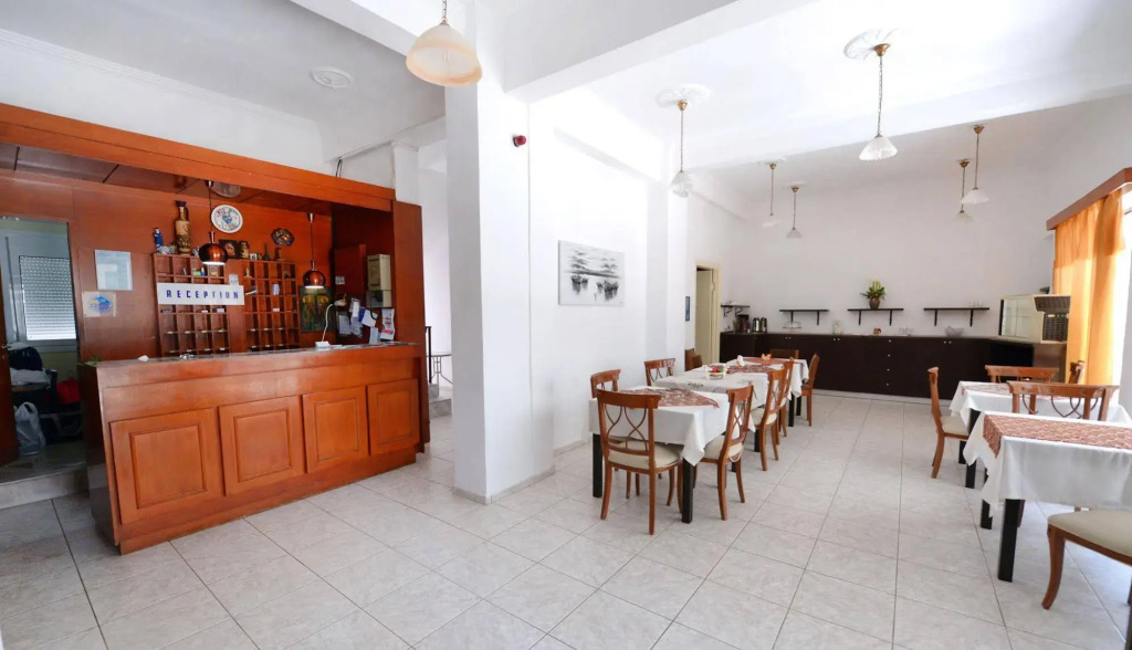 Veroniki Hotel