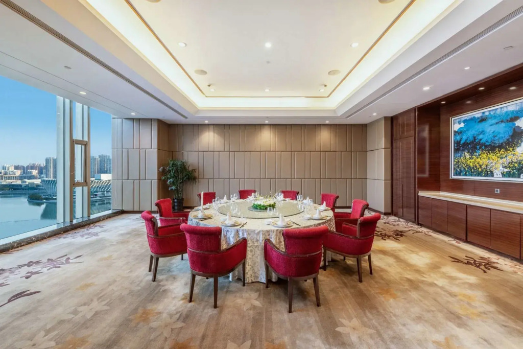 Golden Eagle Summit Hotel Yancheng