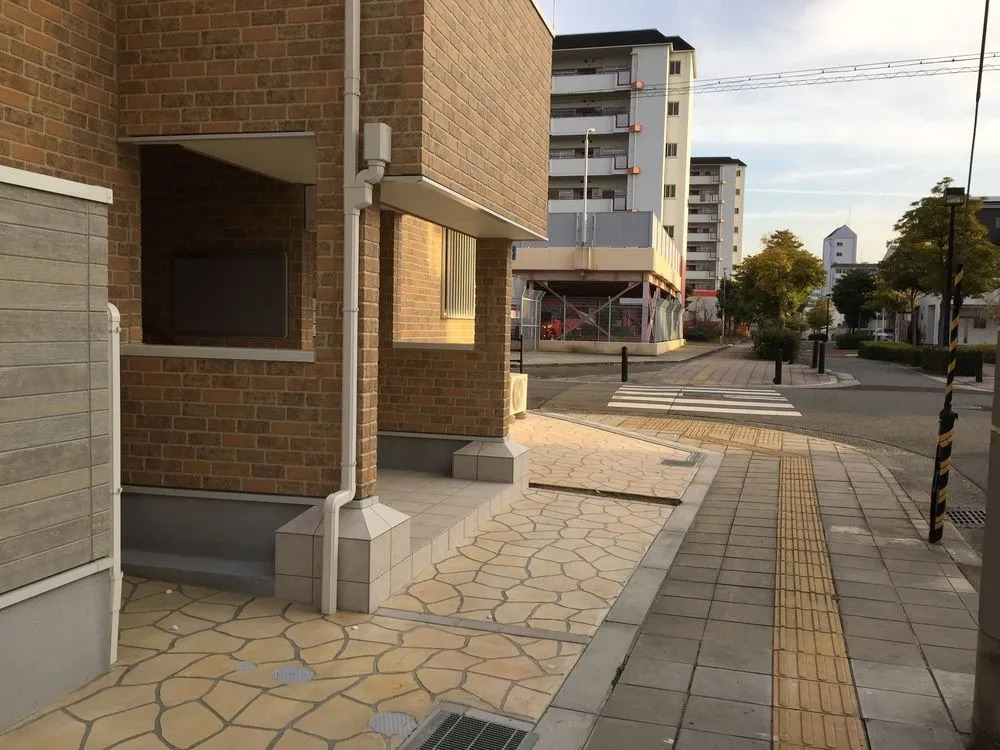 Grandouce Namba-Nishi