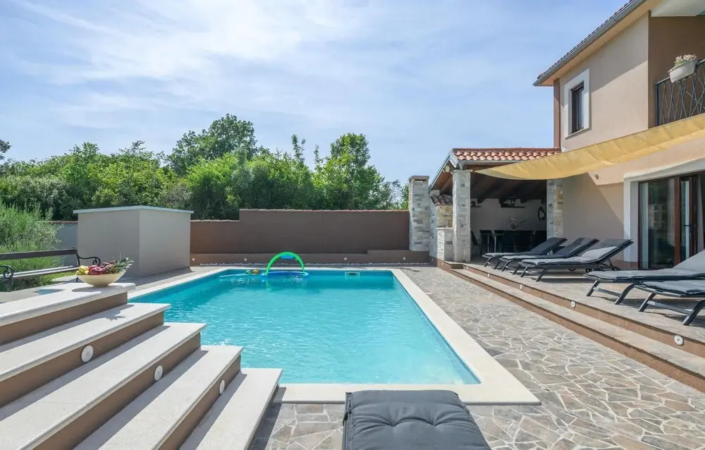 Awesome Home in Pula With Outdoor Swimming Pool, Wifi and Private Swimming Pool