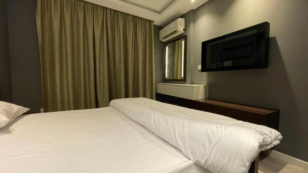 F5 luxury Apartment - شقة فندقية فاخرة المهندسين