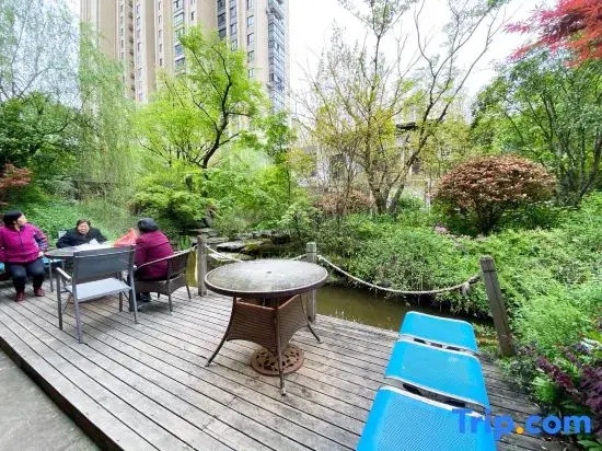 Huangshan Hidden Residence City Apartment