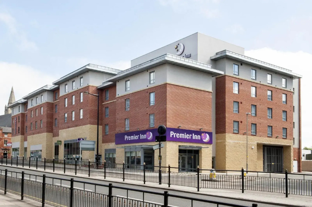 Premier Inn Lincoln City Centre