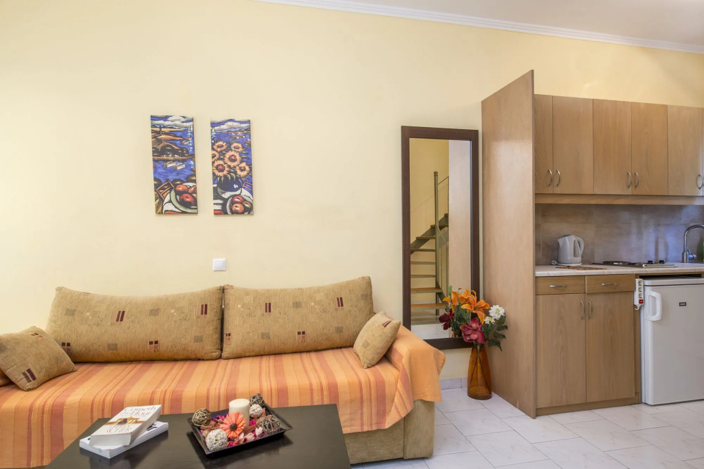 Kostis Villas