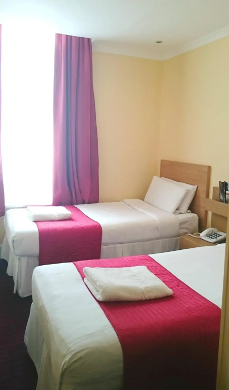Lord Jim Hotel
