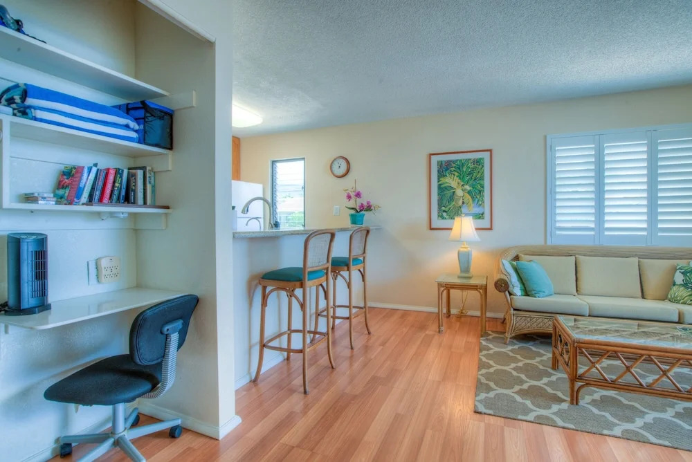 Kona Reef F11 - 1 Br Condo