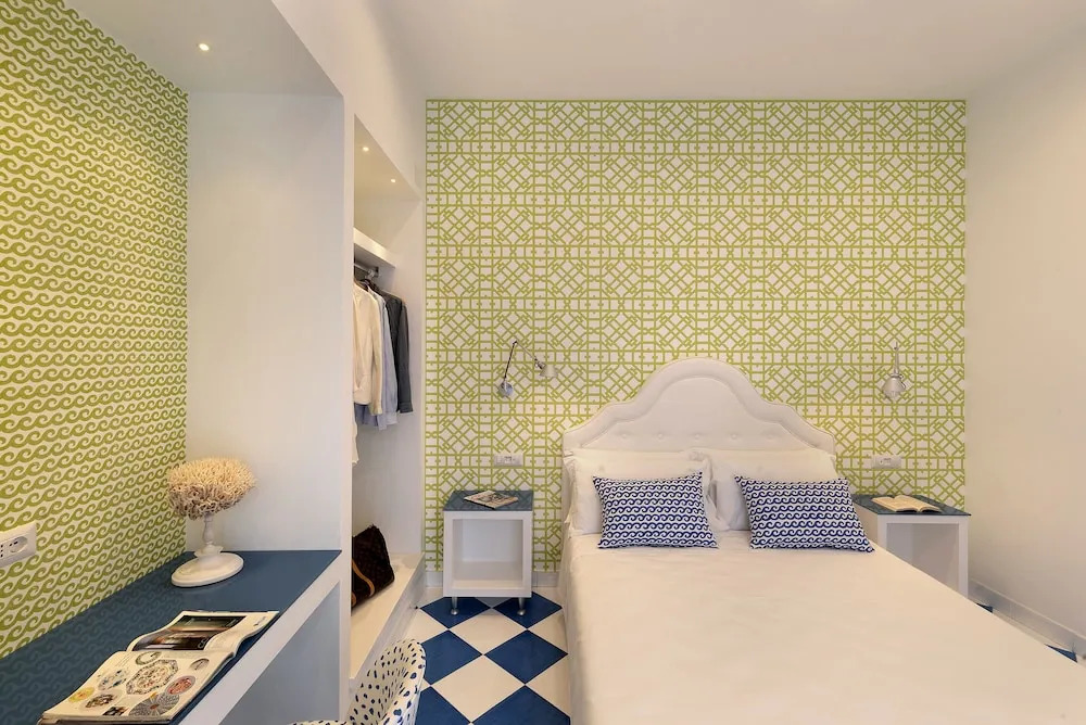 Design Holiday Home in Sorrento city center