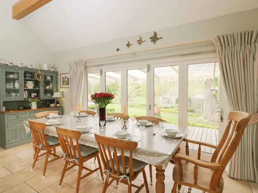 Innisfallen House