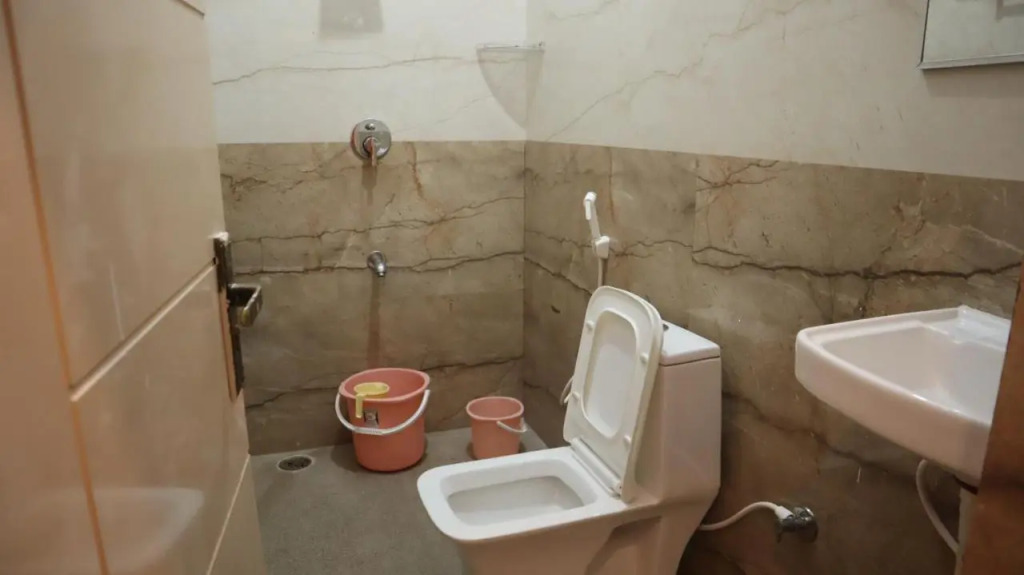 Smilestay Karanji Paradise