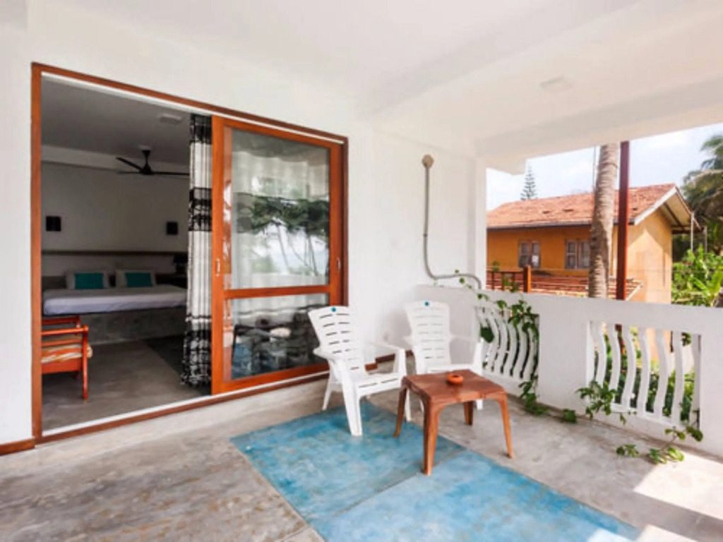 Chill House make a Good Story with infinite Ocean Surf and Stay
