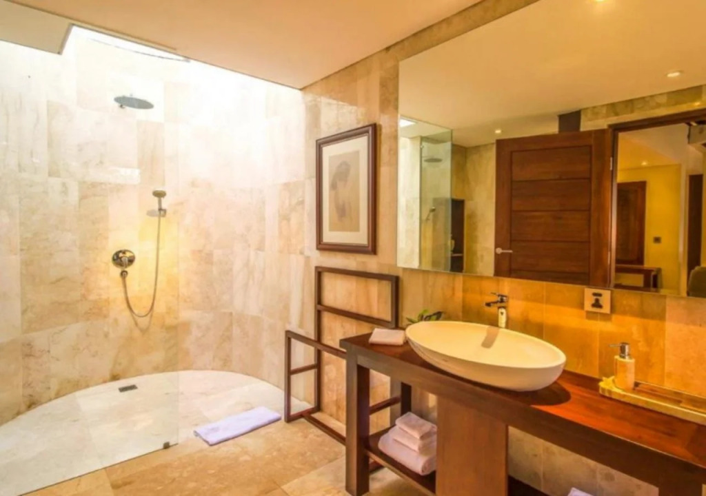 The Kayon Valley Resort