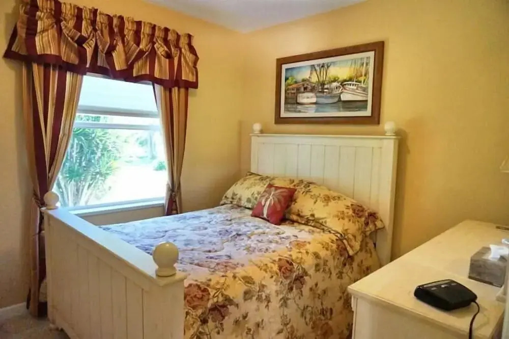 SHEF2024 4 Bedroom Holiday Home by Marco Naples Vacation Homes