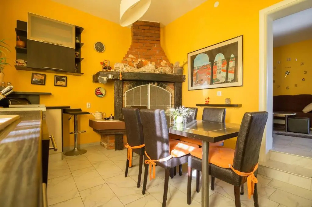 Holiday House Zaton