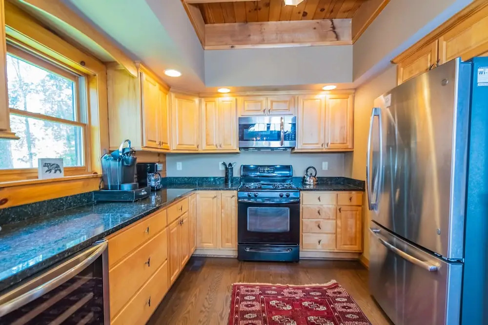 Bear Hollow Lodge