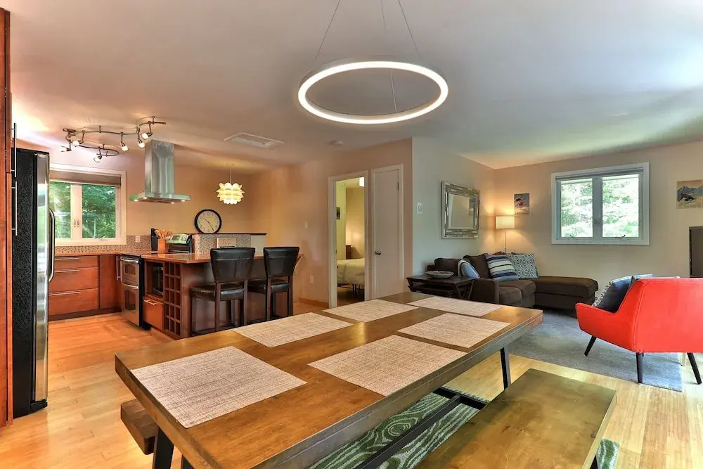 "the Shack" At Killington: 3br/1.5ba Remodeled Home. Hot Tub. 3 Bedroom Home