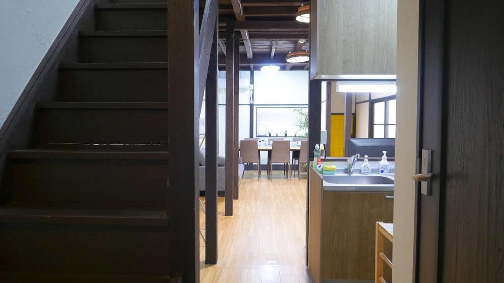 Within walking distance to Shinjuku | 4 min walk to nearest station | Entire 3BR house 75㎡ | Sleeps up to 10 | Family-friendly | High-speed Wi-Fi | Shibuya, Tokyo