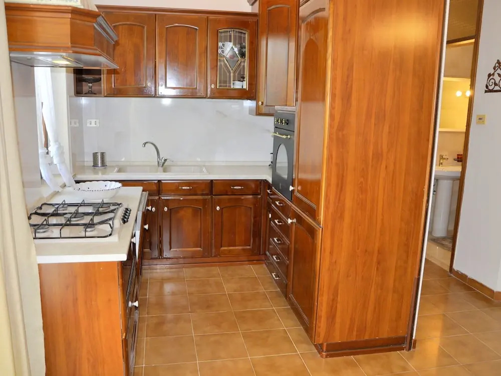 Holiday home with private garden, about 1 km from the lake