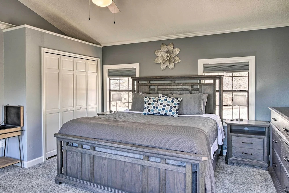 Pet-friendly Branson Area Home: Hot Tub, Game Room